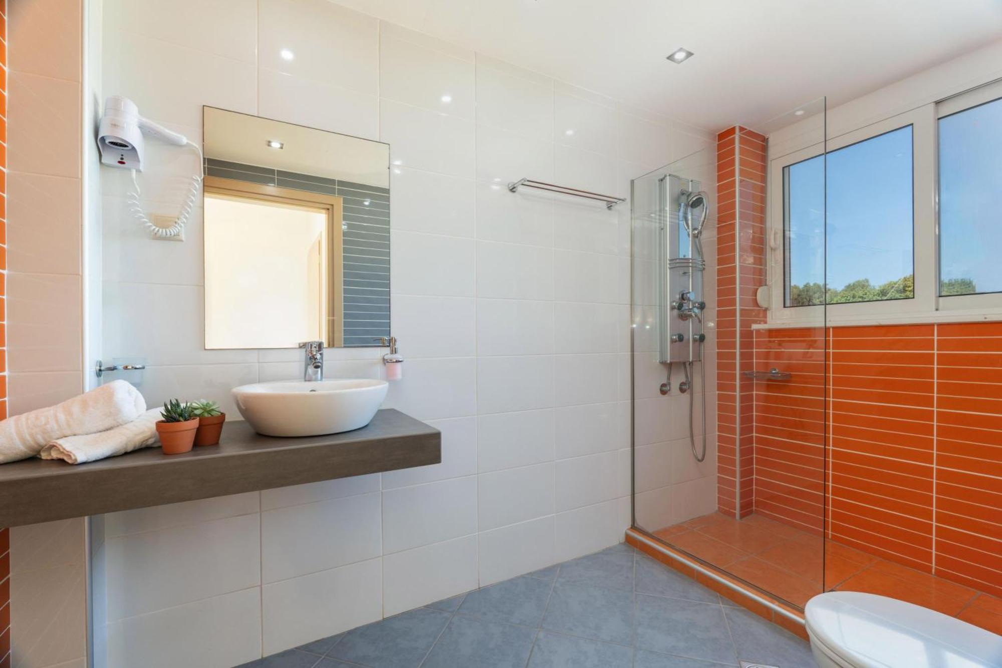Villa Ariella With Sea View Agia Marina 외부 사진